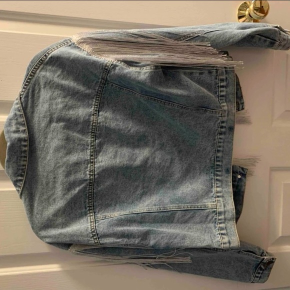 sold out - Picture 8 of 8